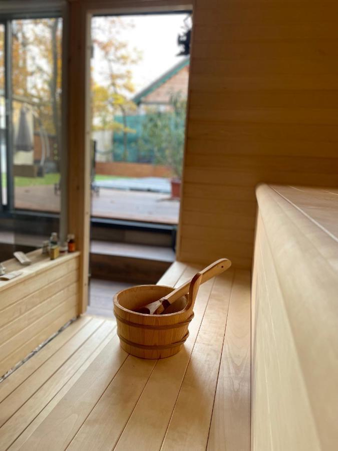 Pine-Wood Resort Balatonalmádi Extérieur photo